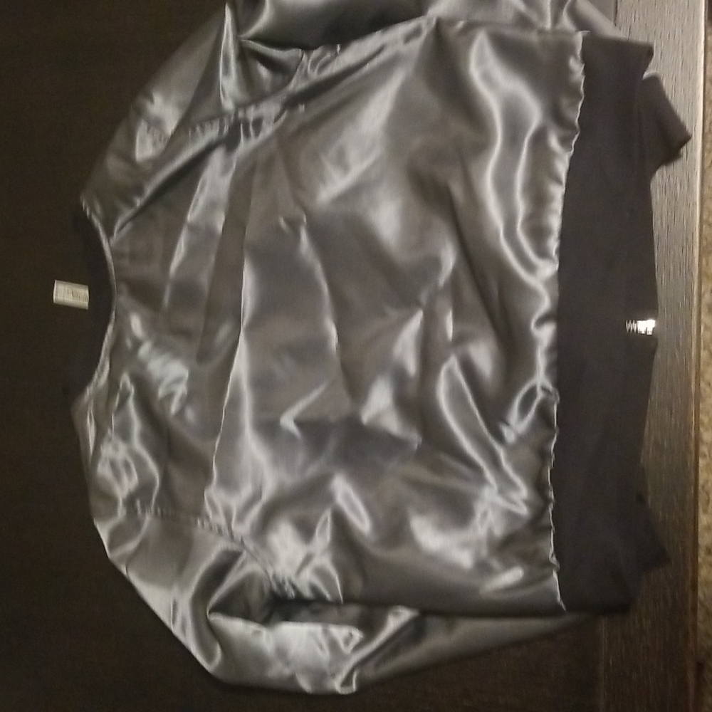 Jacket - Picture 3 of 5